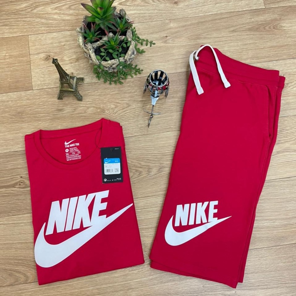 Red Unisex Nike Short Set